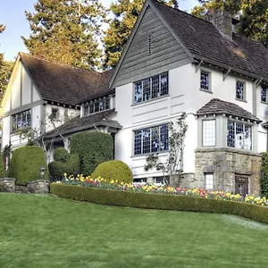 Hastings House 4* Ganges